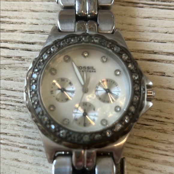 Citizen , fossil & Guess Women\'s Watches - Gold and Silver needs batteries